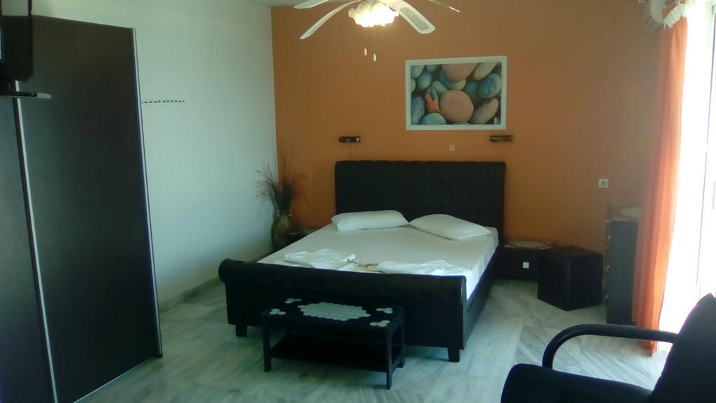 Noula Studio Aparthotel อาร์กาซี ภายนอก รูปภาพ