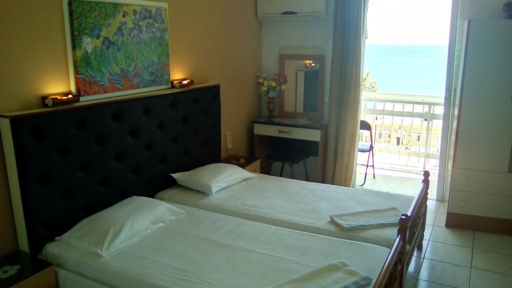 Noula Studio Aparthotel อาร์กาซี ภายนอก รูปภาพ