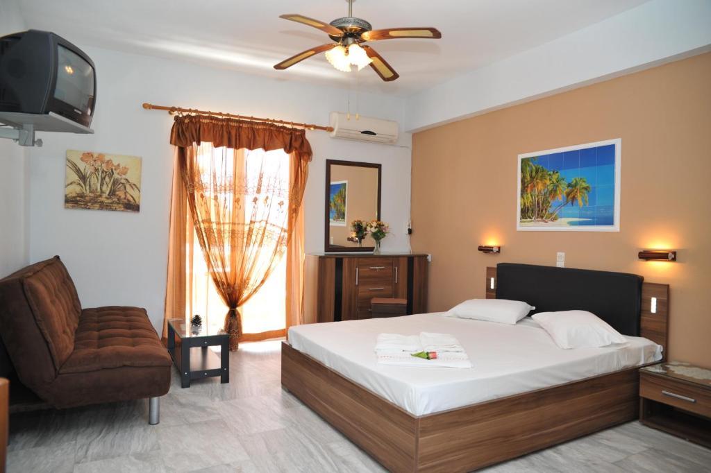 Noula Studio Aparthotel อาร์กาซี ห้อง รูปภาพ